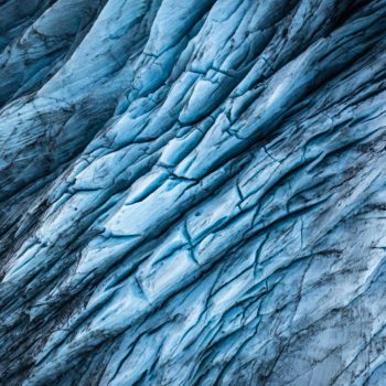 Vue aérienne d'un glacier islandais