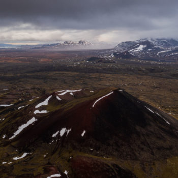 Panorama d'un paysage volcanique