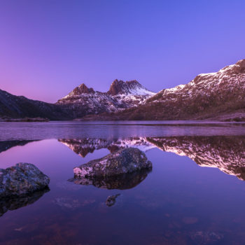 Dove lake dans le Cradle mountain en Tasmanie
