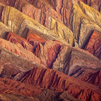 couleur et texture de la montagne d'Hornocal en Argentine