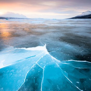 Lac de glace dans le Stora Sjofallet