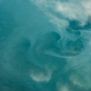 Courant d'eau glaciaire dans le Sarek