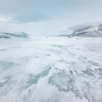 Lac de glace en laponie suédoise pendant un voyage photo Renardo & Puffinou. ©Angélique Michel